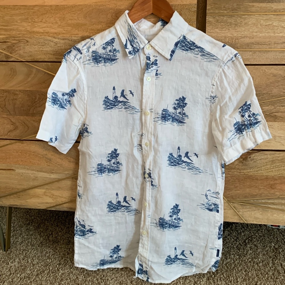 Vineyard Vines men’s linen classic fit short sleeved shirt, size xs